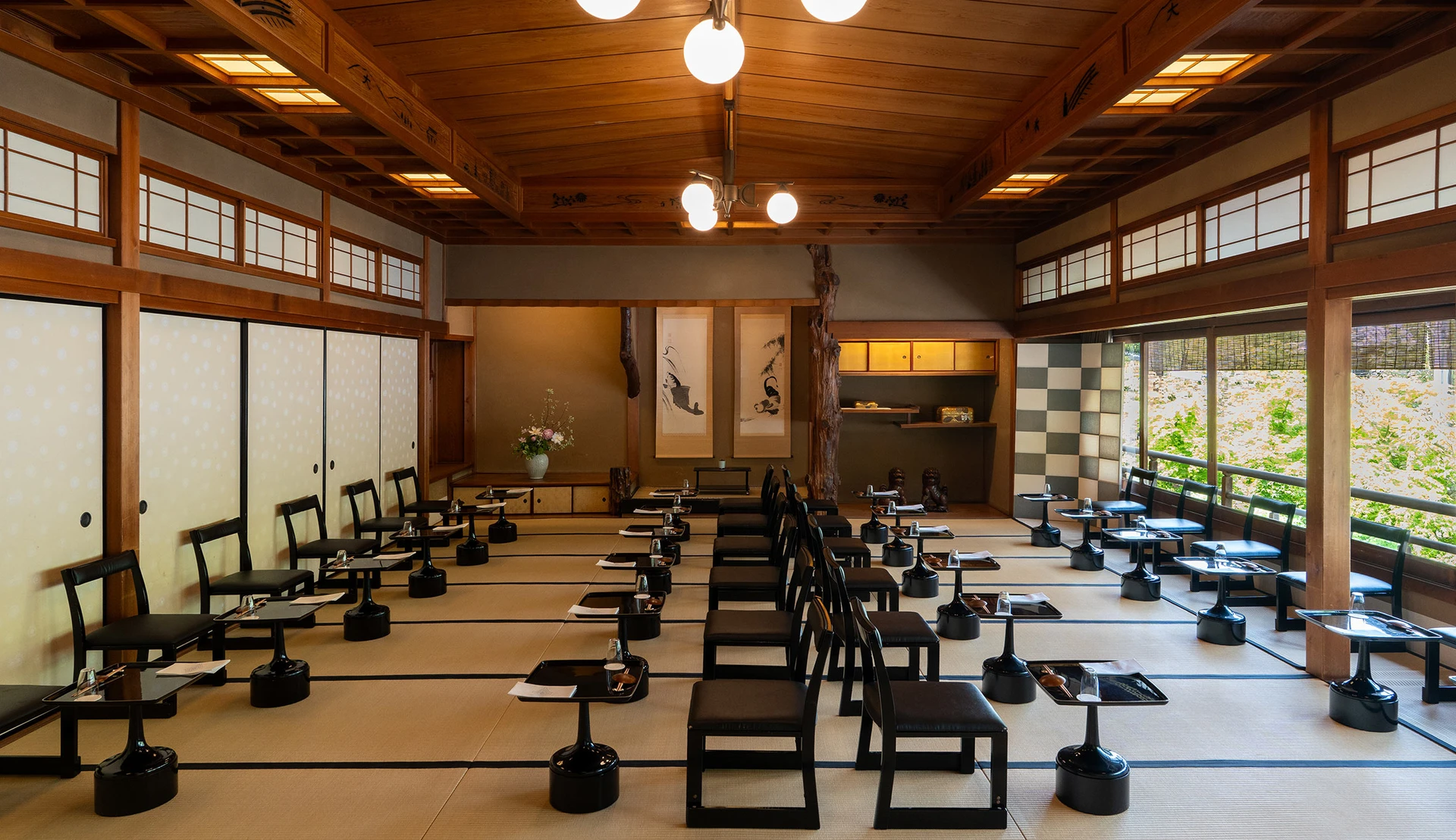 大広間の画像1